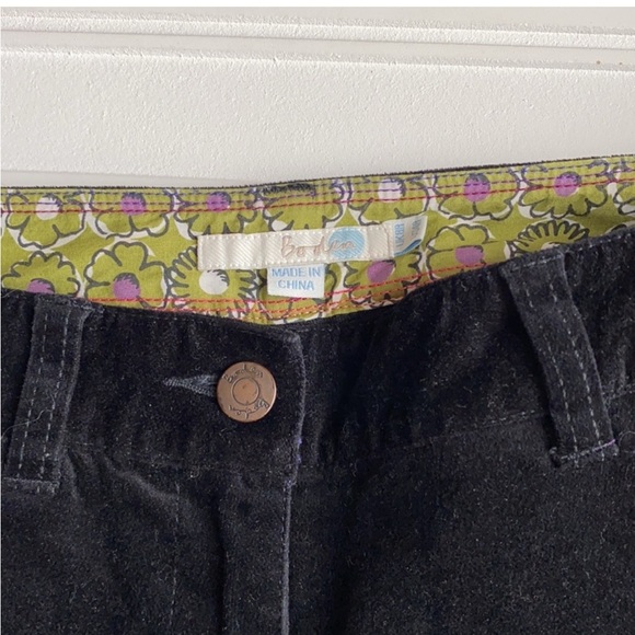 Boden Velveteen Straight Jeans Black Size 4R - Picture 5 of 8